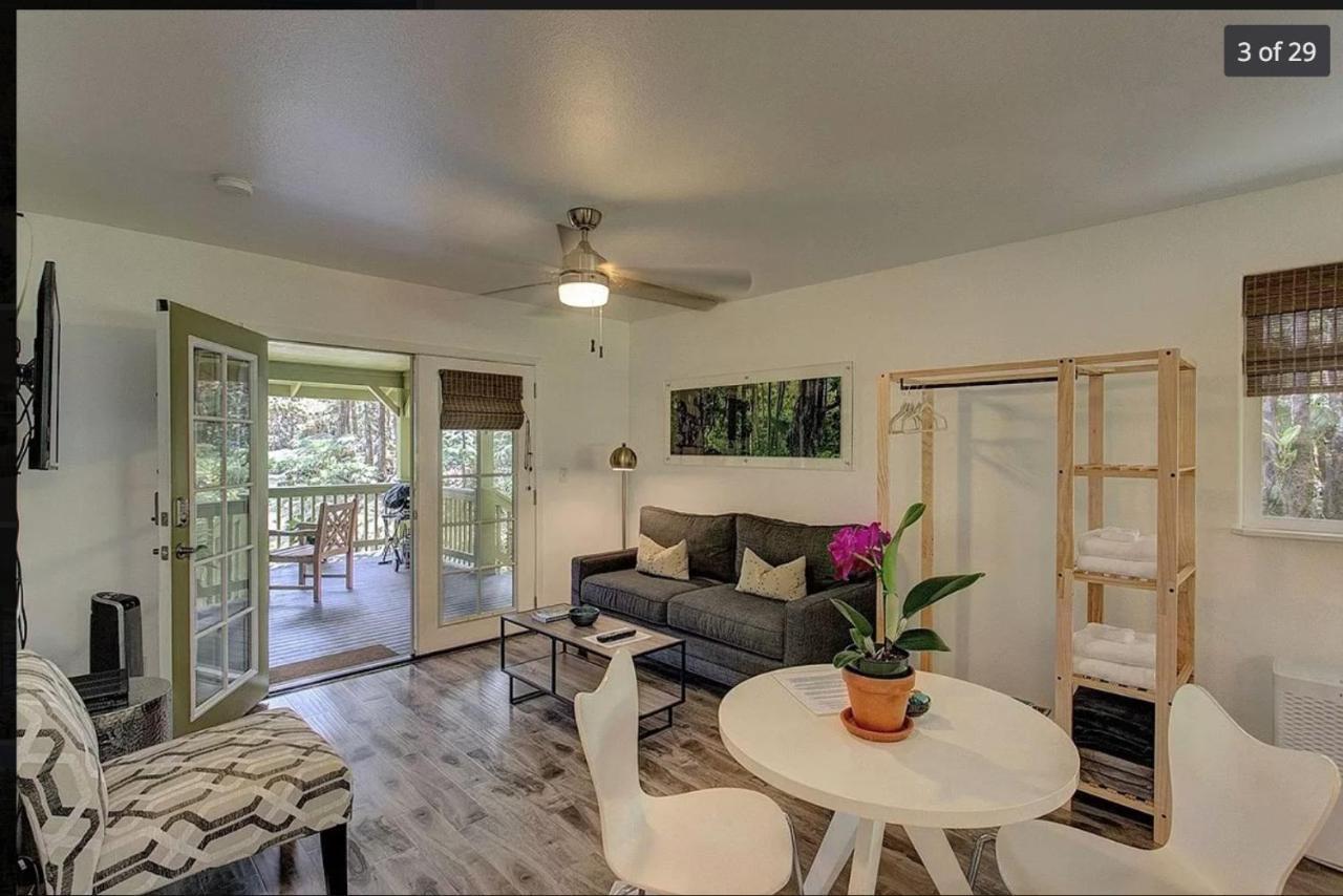 Volcano One - Modern Studio With Lanai Near Volcano National Park Esterno foto